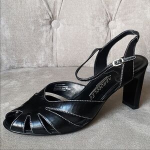 Aerosoles Conway Black Leather Peep-Toe Ankle Strap Sandal Heel, 10